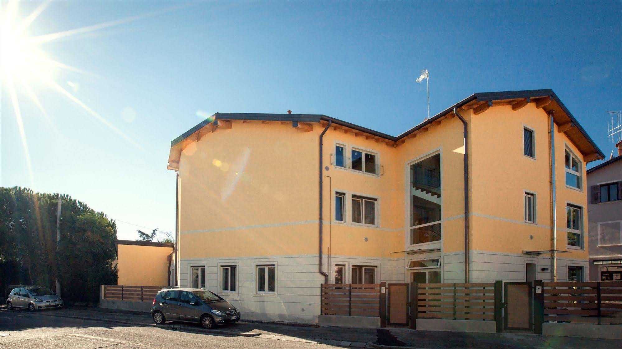 Urban Homy Gorizia Bed & Breakfast エクステリア 写真